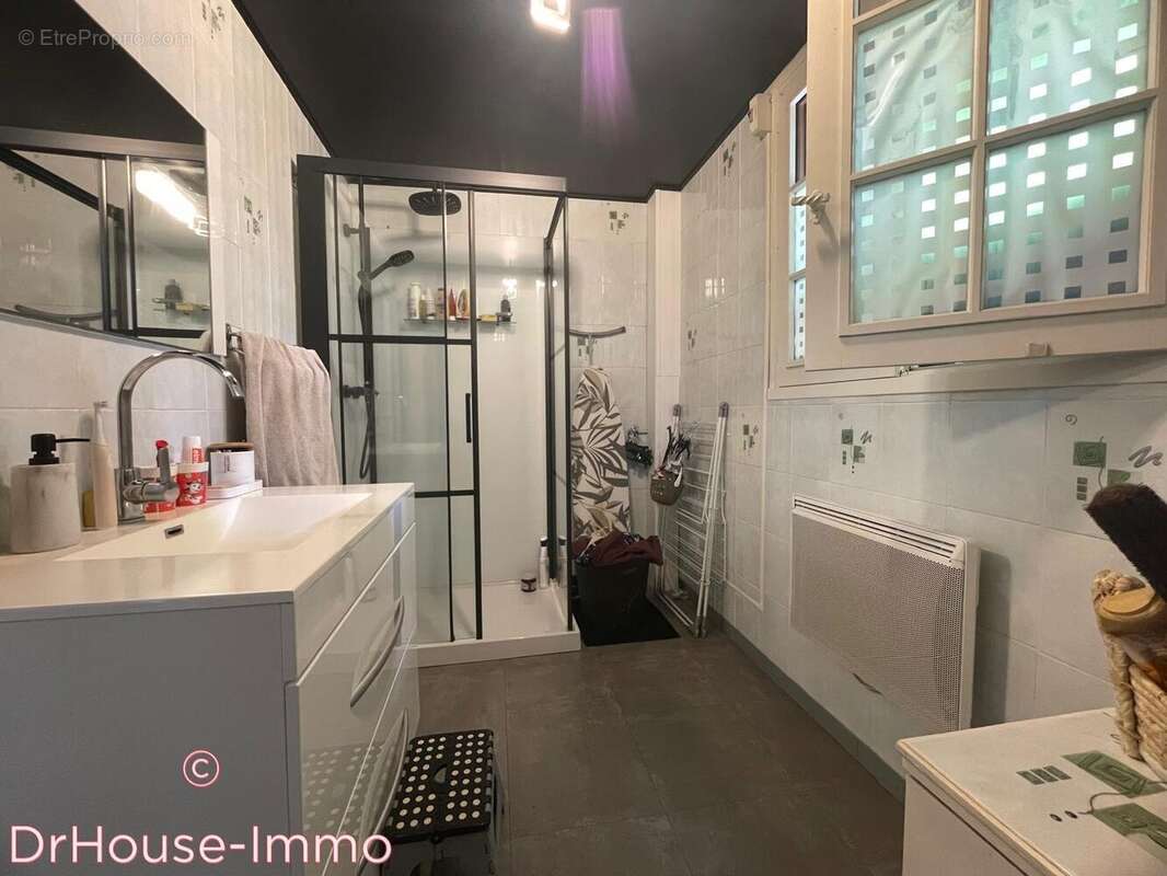 Maison à FERRIERES-EN-GATINAIS