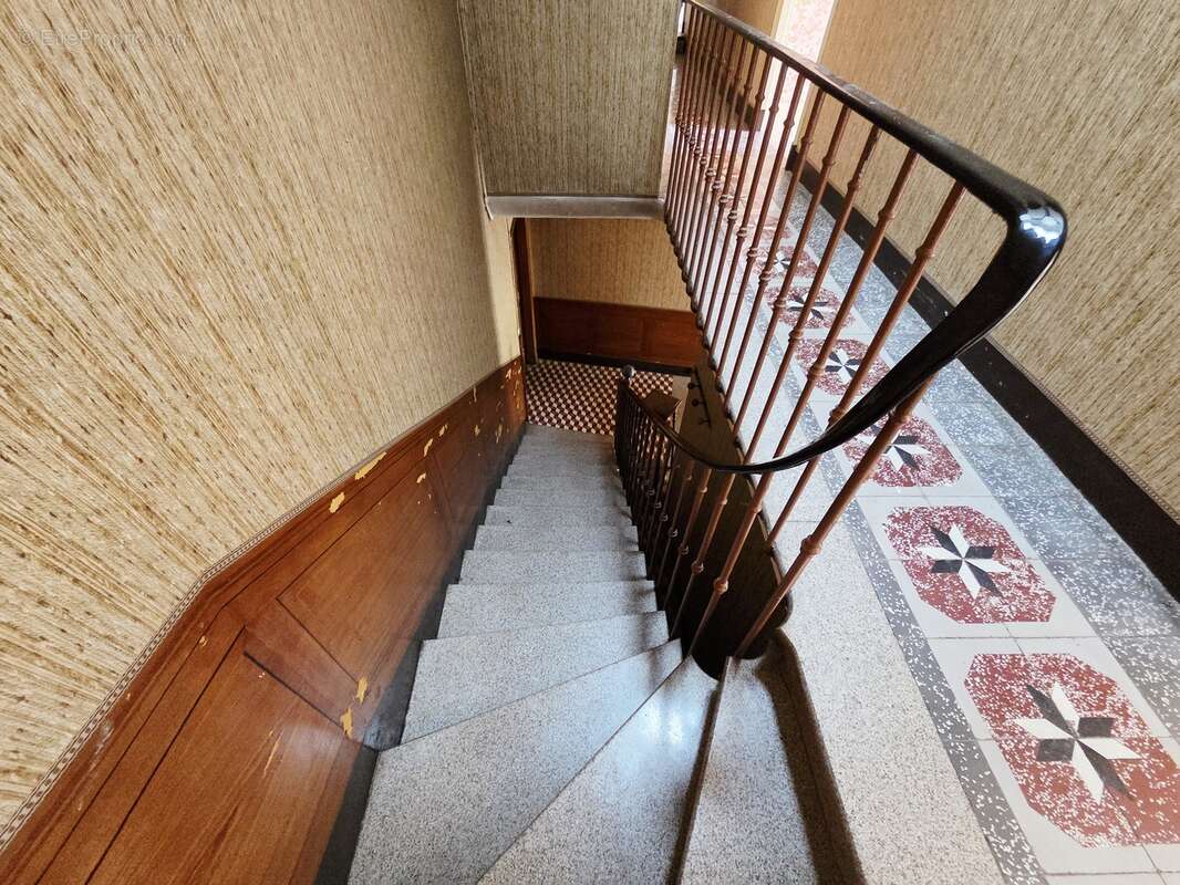 Maison à SAINT-JEAN-DE-MINERVOIS