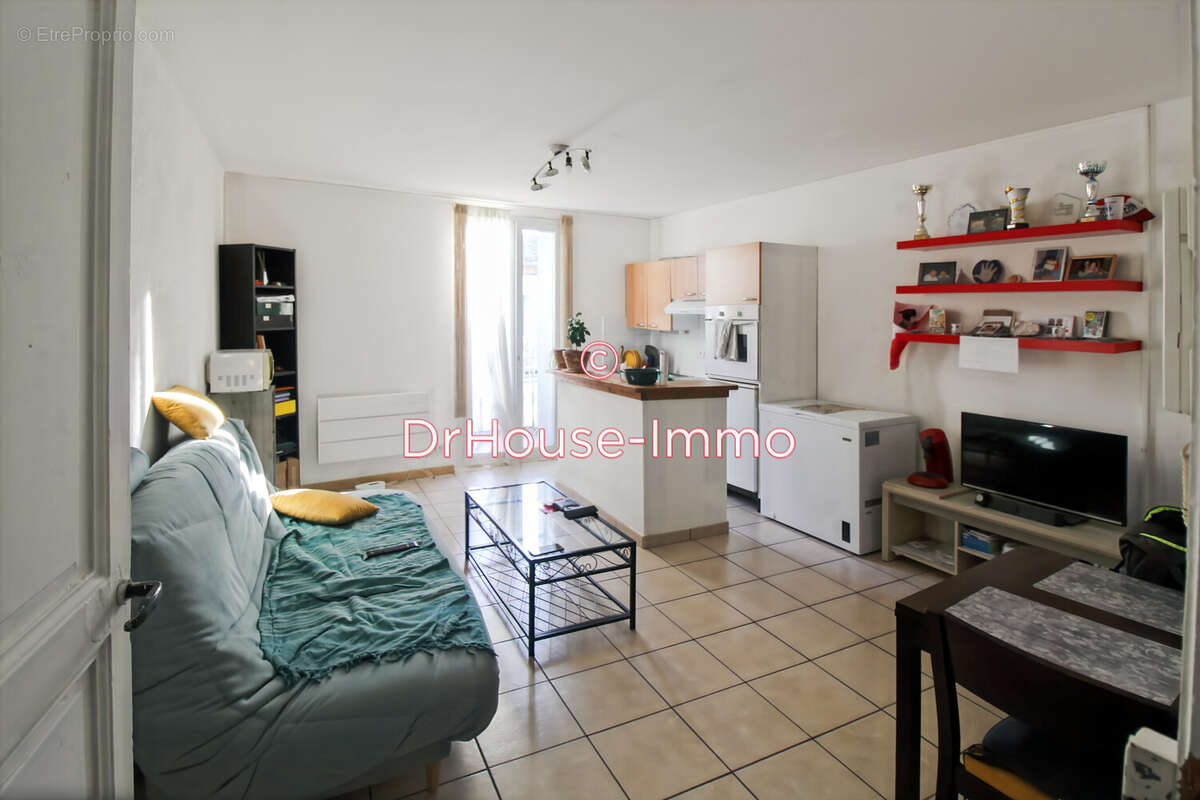 Appartement à SAINT-JEAN-DE-VEDAS