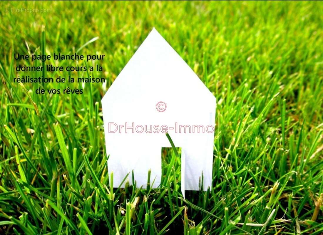 Terrain à LUC-LA-PRIMAUBE