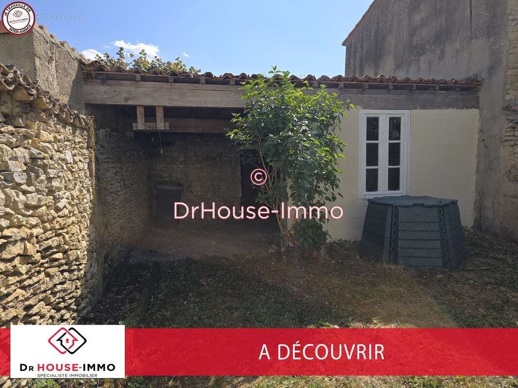 Maison à LA MOTHE-SAINT-HERAY