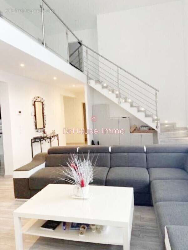 Maison à NORGES-LA-VILLE