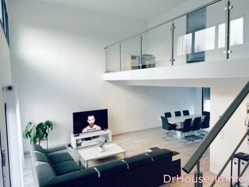 Maison à NORGES-LA-VILLE