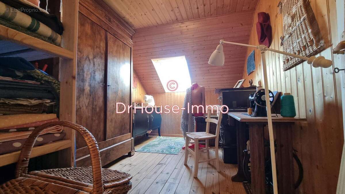 Maison à LA FORET-DU-TEMPLE