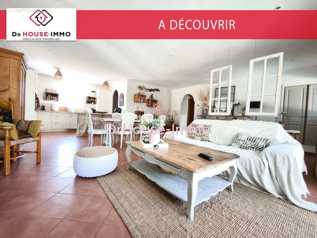 Maison à SOLLIES-PONT