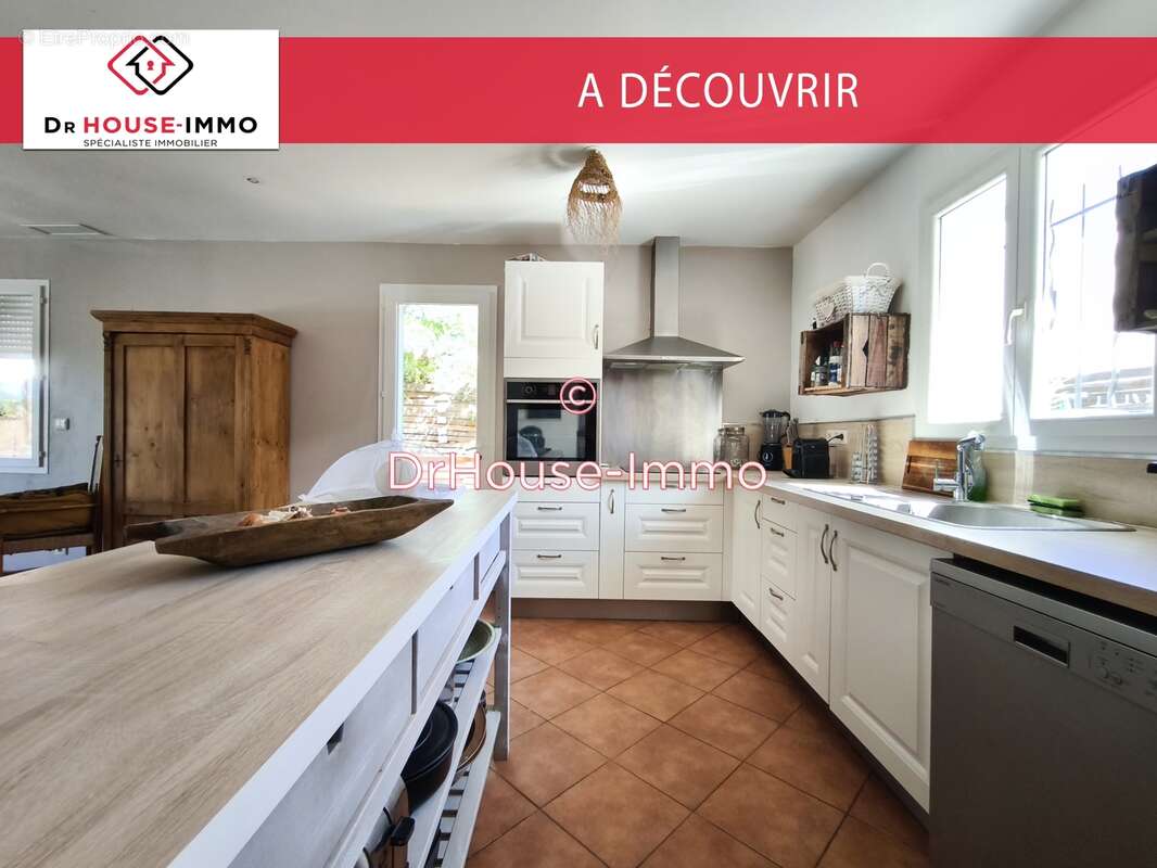 Maison à SOLLIES-PONT