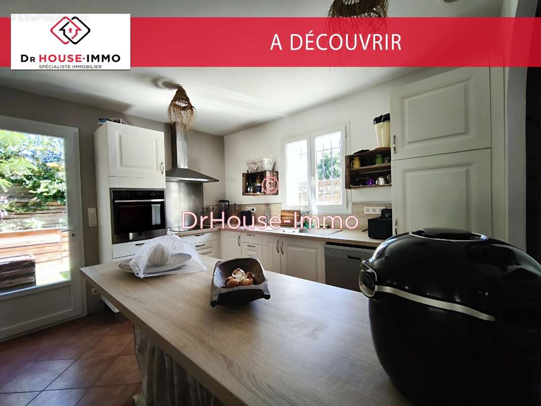 Maison à SOLLIES-PONT