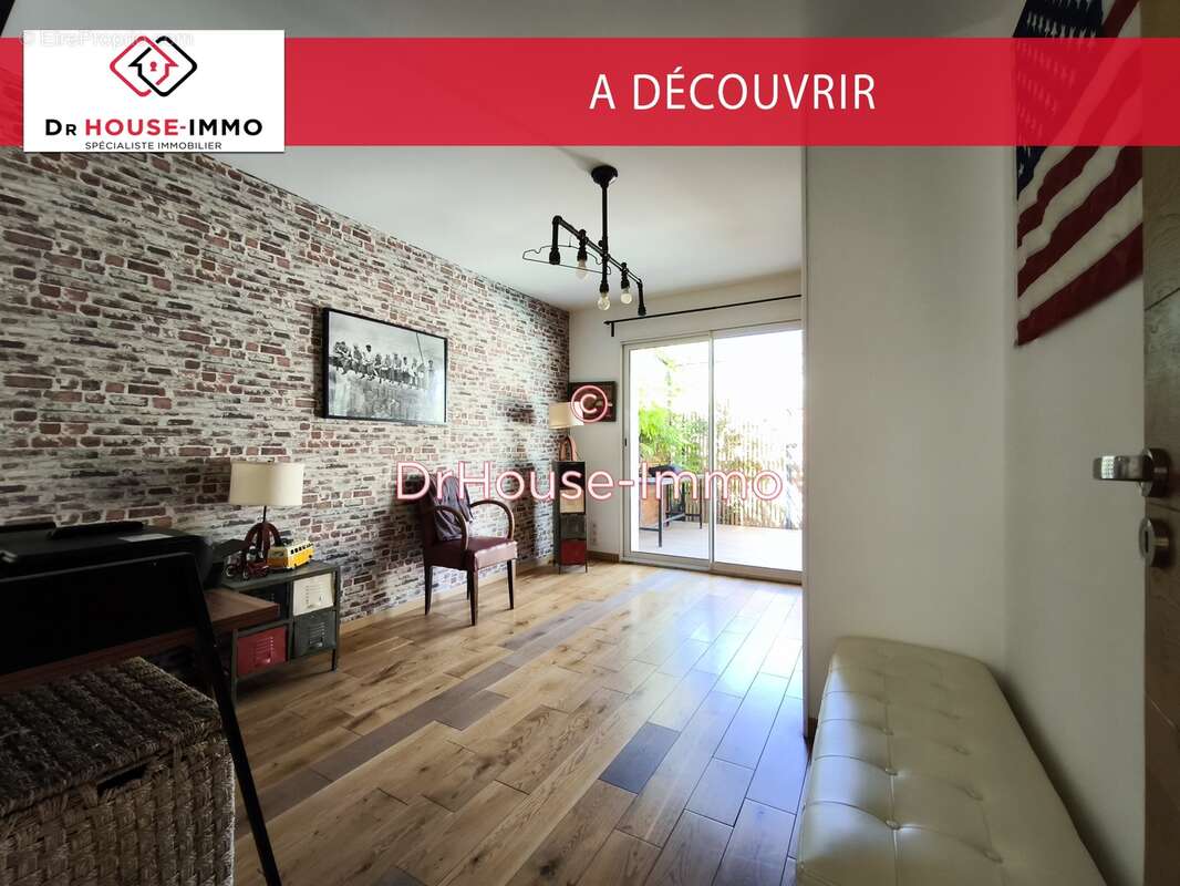 Maison à SOLLIES-PONT