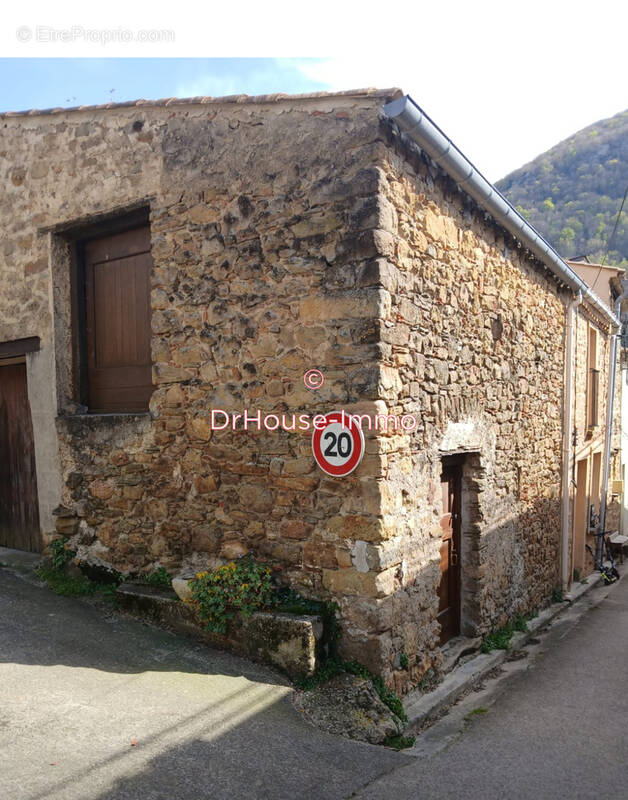 Maison à SOUGRAIGNE