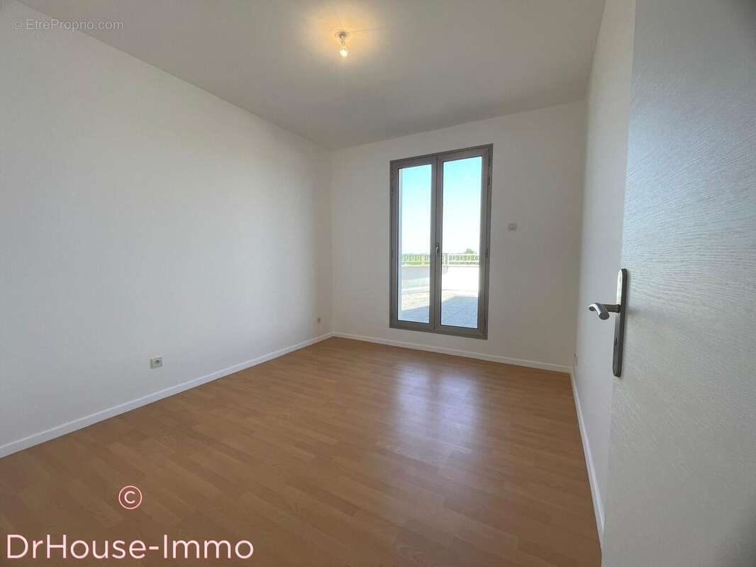 Appartement à AMILLY