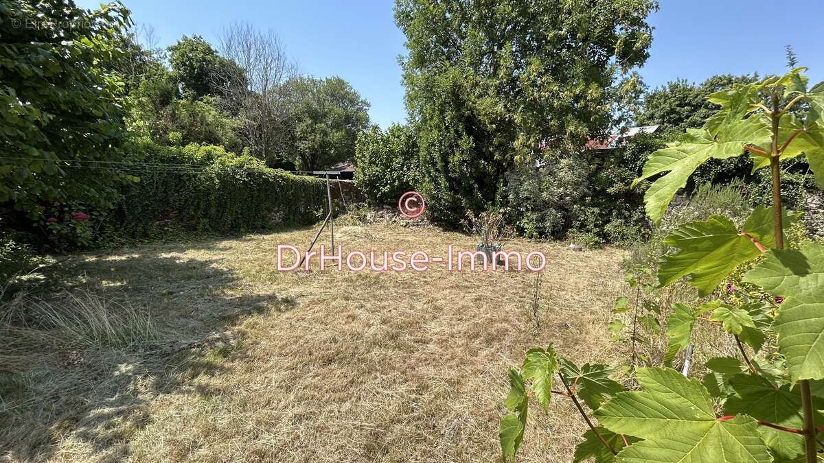 Maison à SAINT-GERMAIN-LAXIS