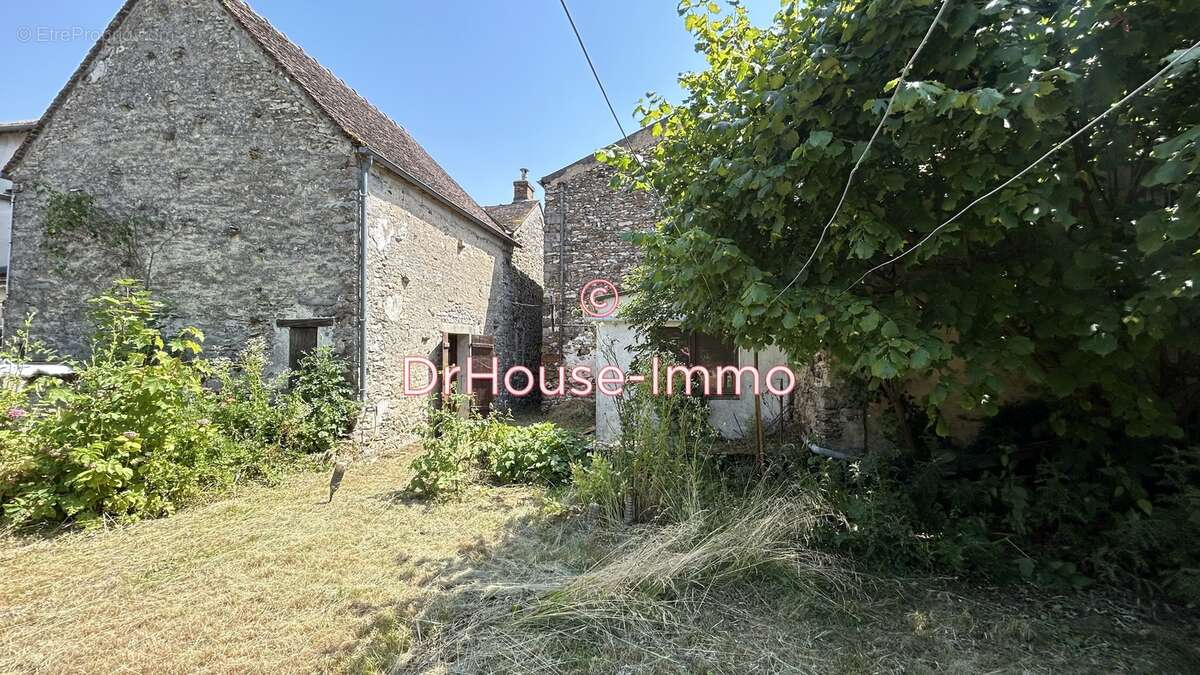 Maison à SAINT-GERMAIN-LAXIS