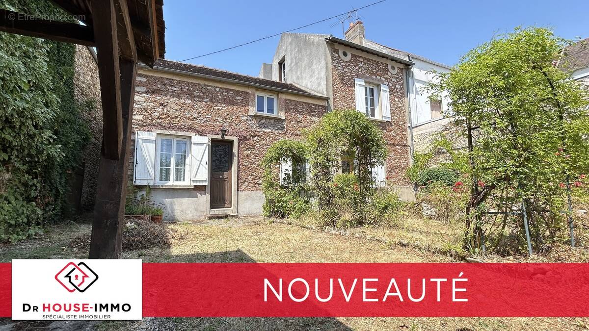 Maison à SAINT-GERMAIN-LAXIS