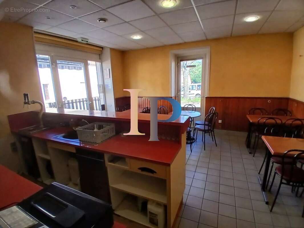 Maison à LA CLAYETTE