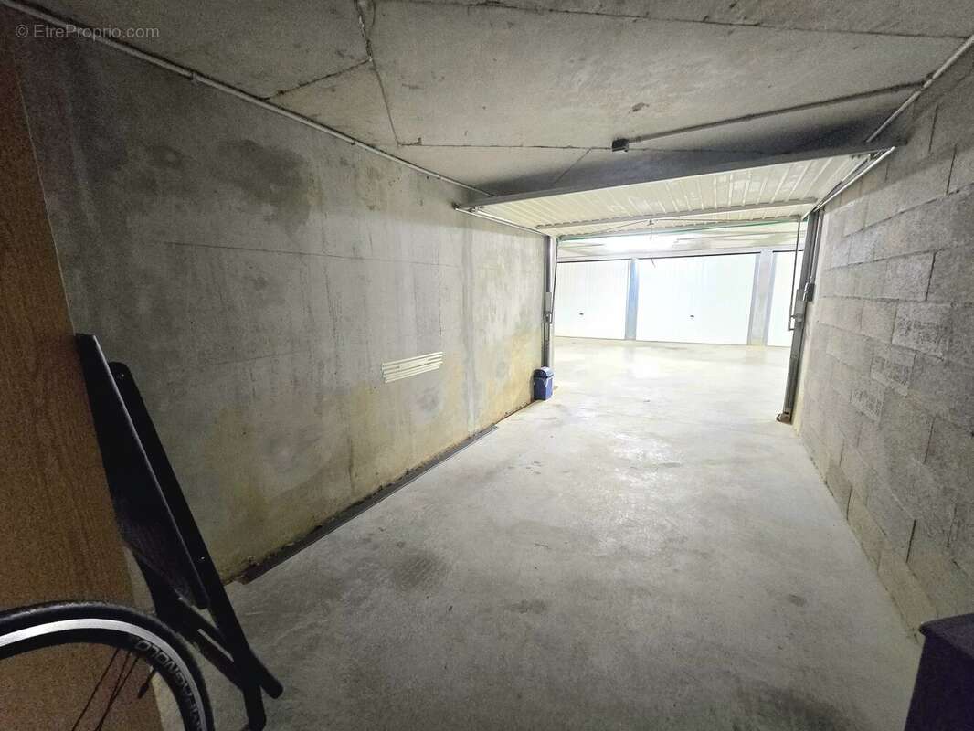 Appartement à BORMES-LES-MIMOSAS