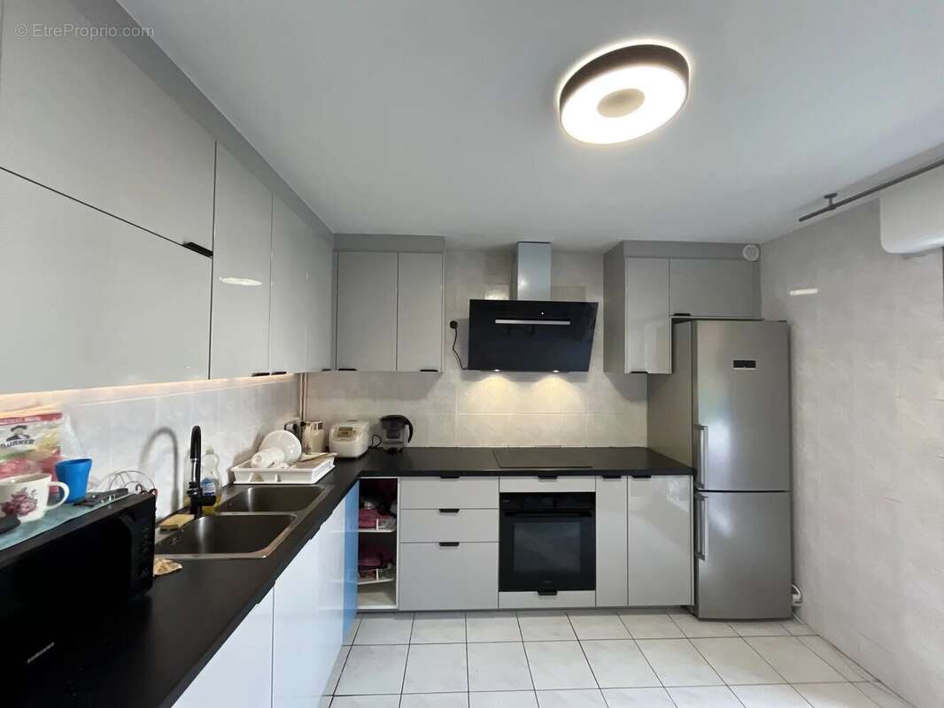 Appartement à PARIS-19E