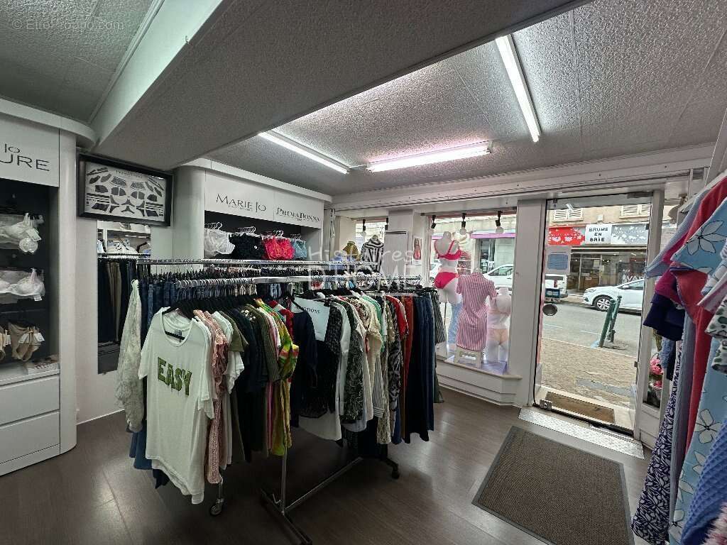 Appartement à LA FERTE-GAUCHER