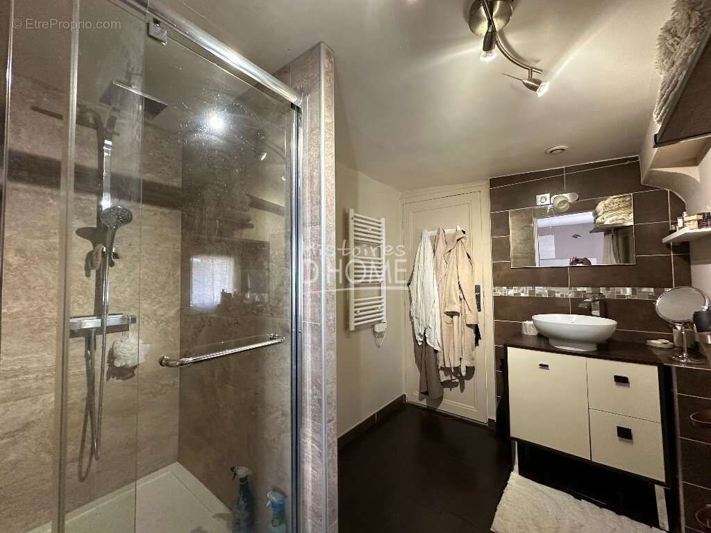 Appartement à LA FERTE-GAUCHER