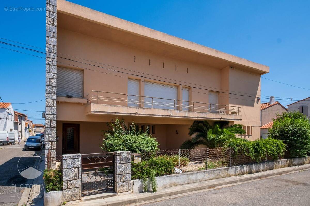 Maison à VILLELONGUE-DE-LA-SALANQUE