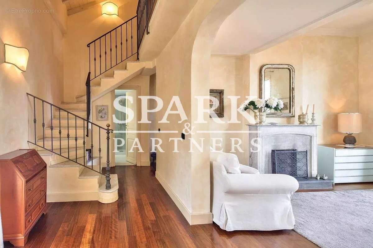 Maison à BEAUSOLEIL