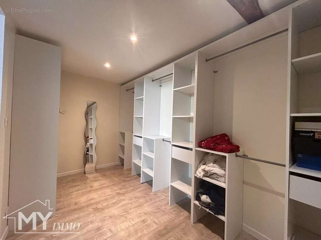 Maison à FOUGUEYROLLES