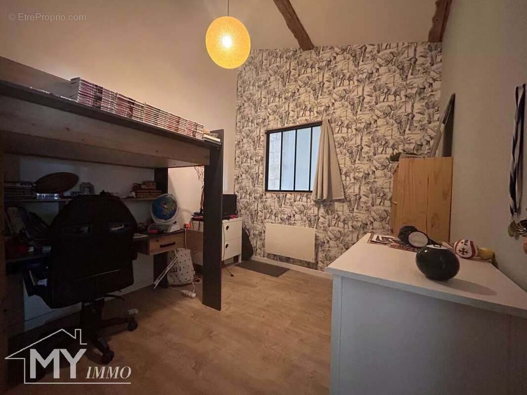 Maison à FOUGUEYROLLES