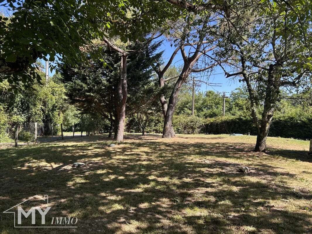 Maison à FOUGUEYROLLES