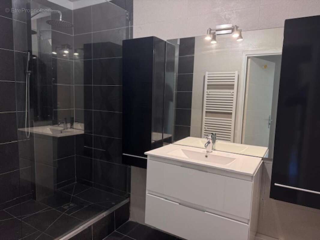 Photo 5 - Appartement à LYON-5E