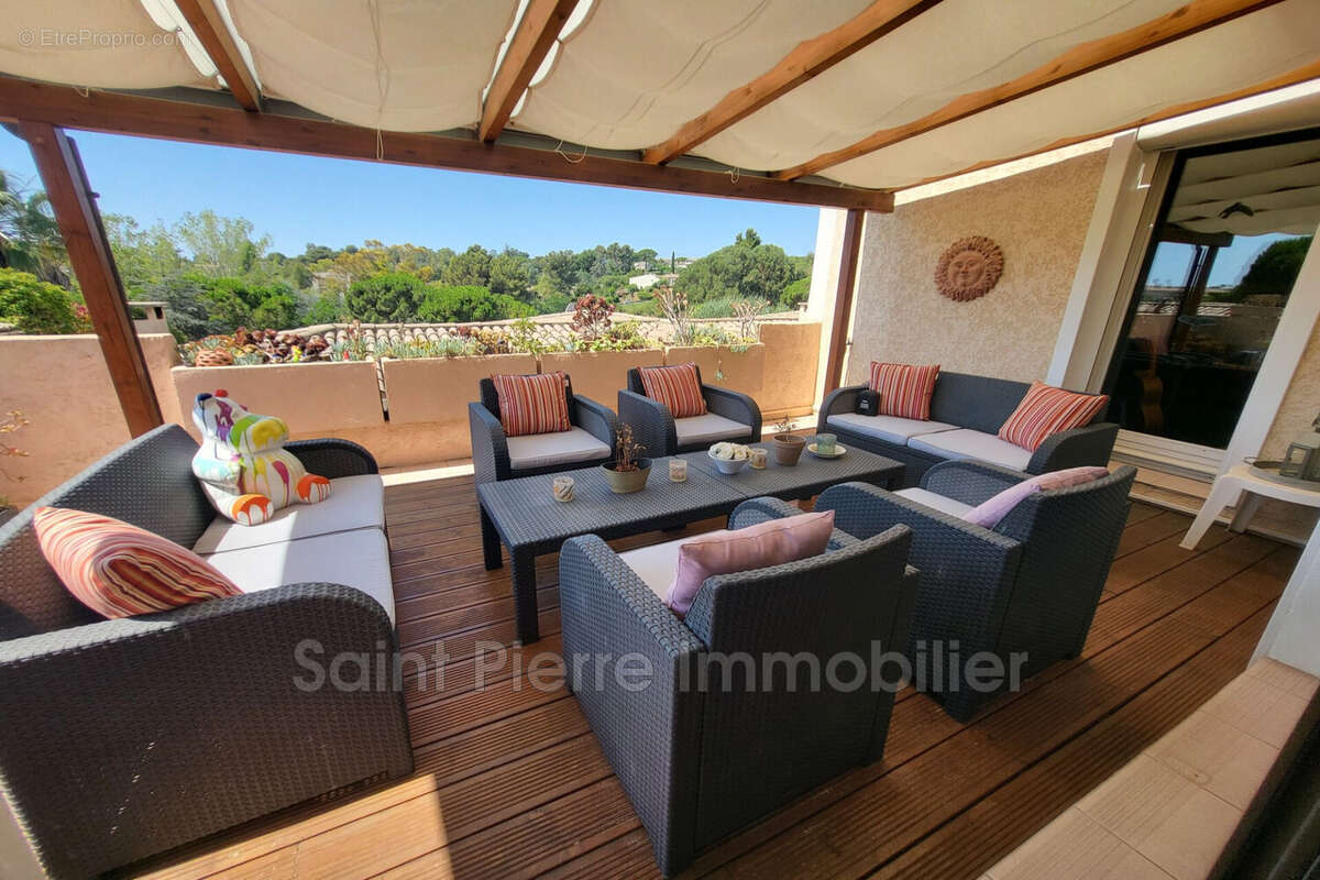 Appartement à VILLENEUVE-LOUBET