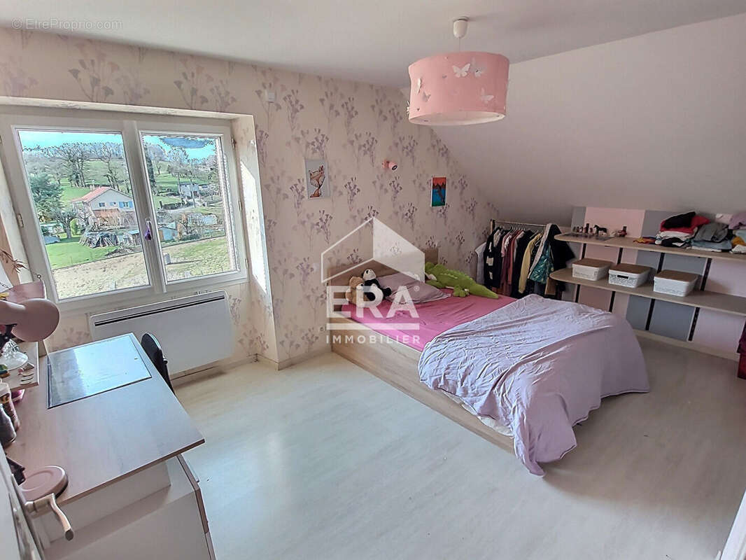 Maison à BAGNAC-SUR-CELE