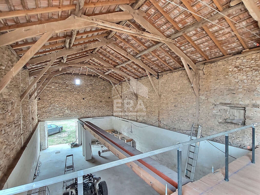 Maison à BAGNAC-SUR-CELE