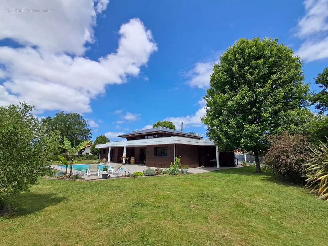 Maison à SAINT-PAUL-LES-DAX