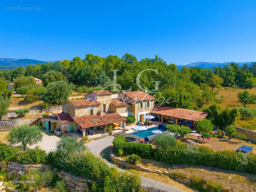 Maison à MONTAUROUX