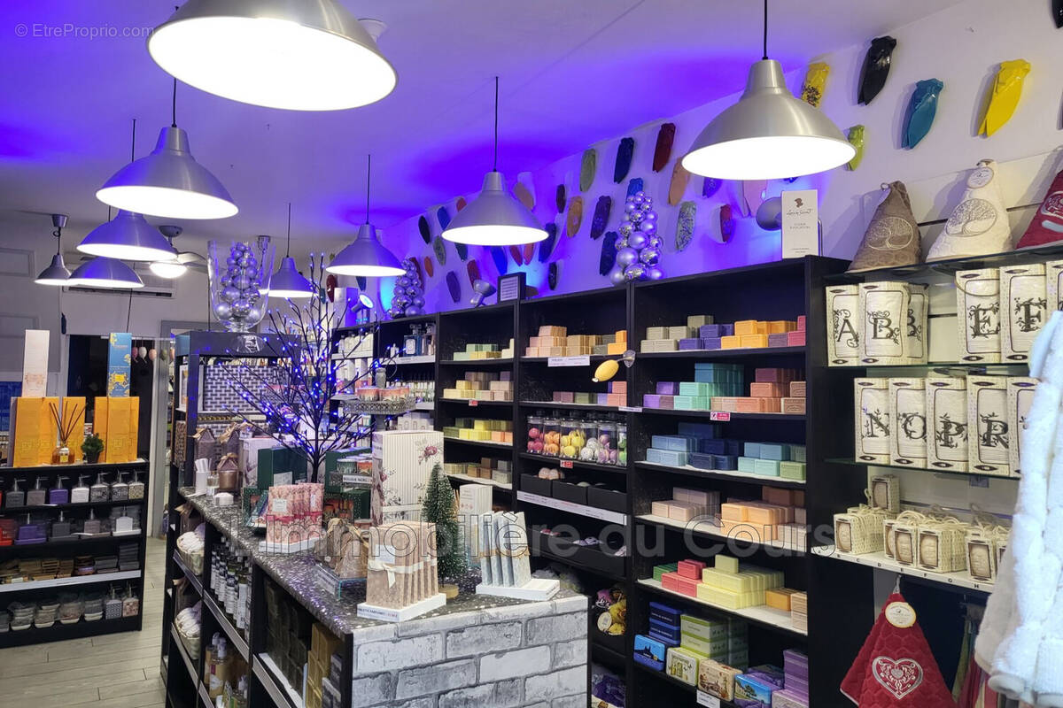 Commerce à MARTIGUES