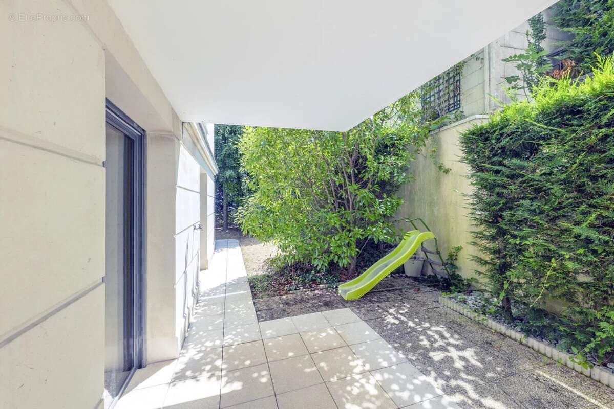 Appartement à CHAVILLE