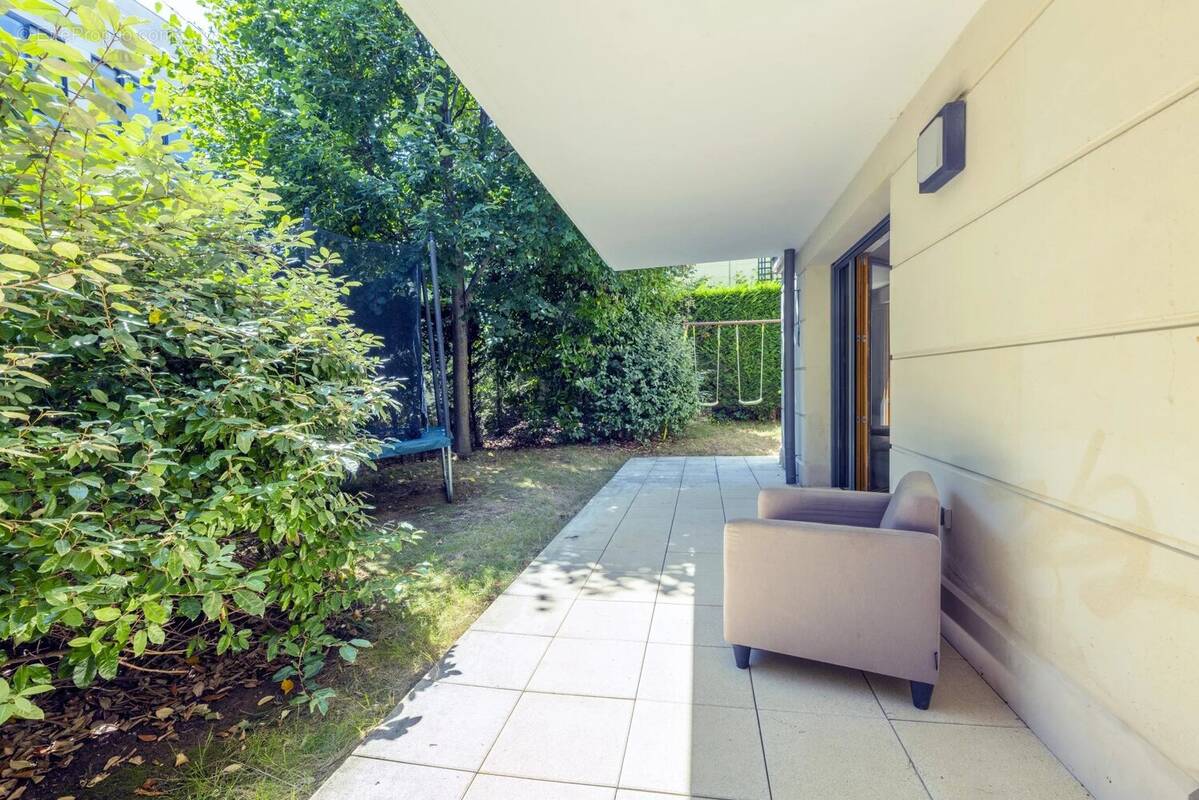 Appartement à CHAVILLE