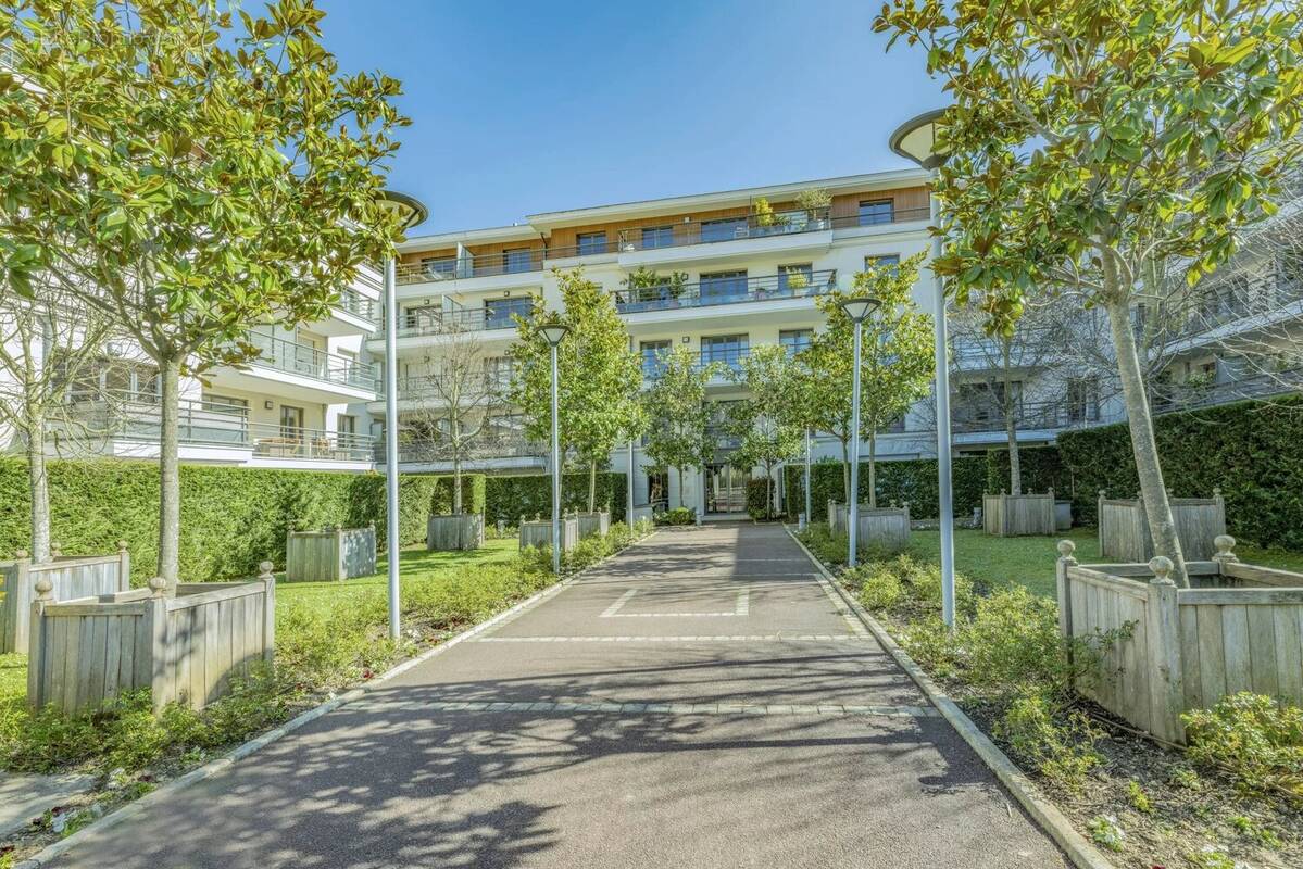 Appartement à CHAVILLE