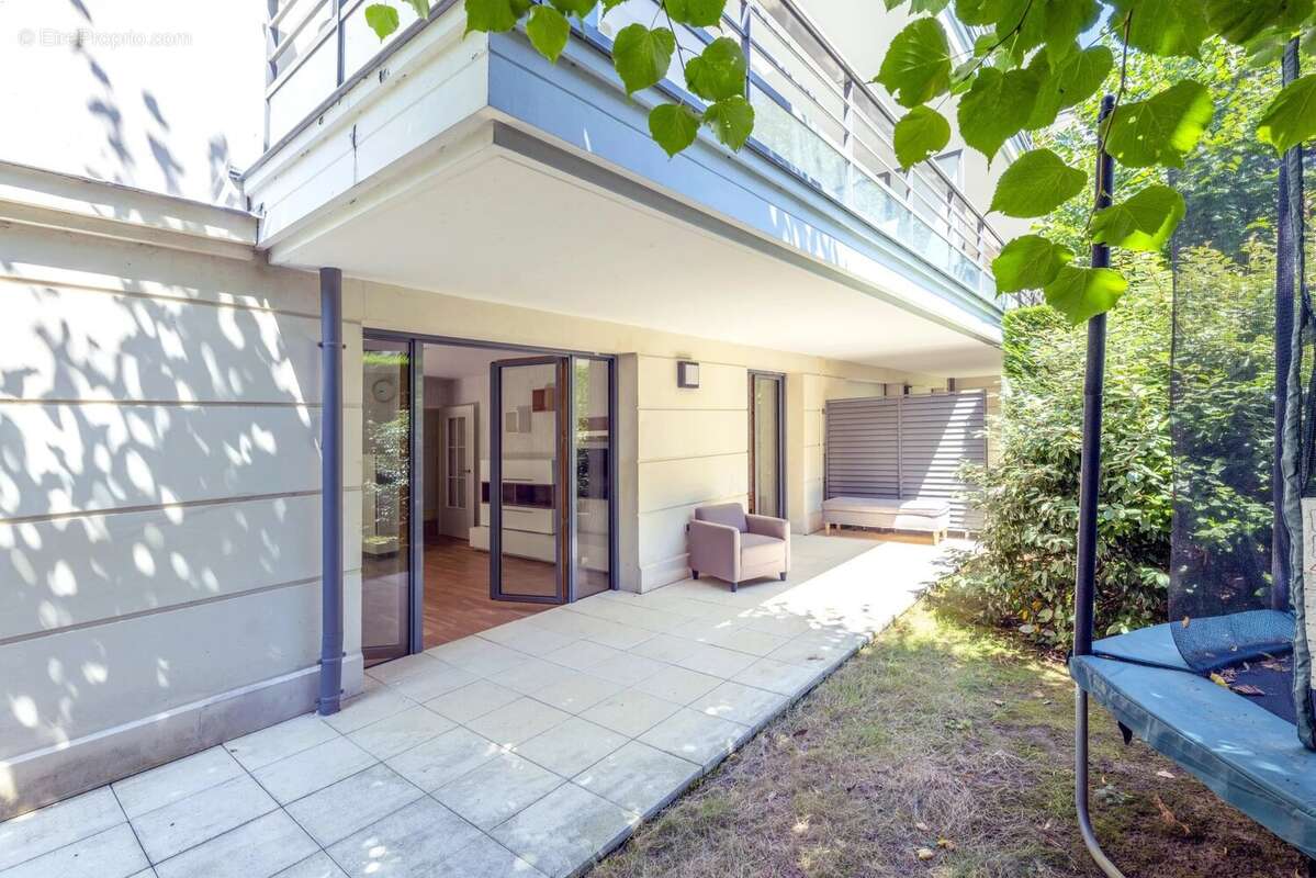 Appartement à CHAVILLE