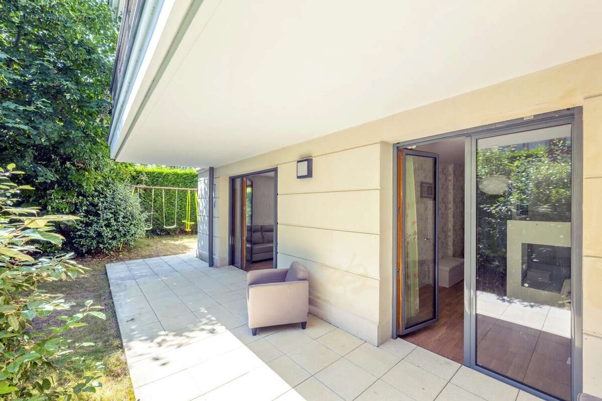 Appartement à CHAVILLE