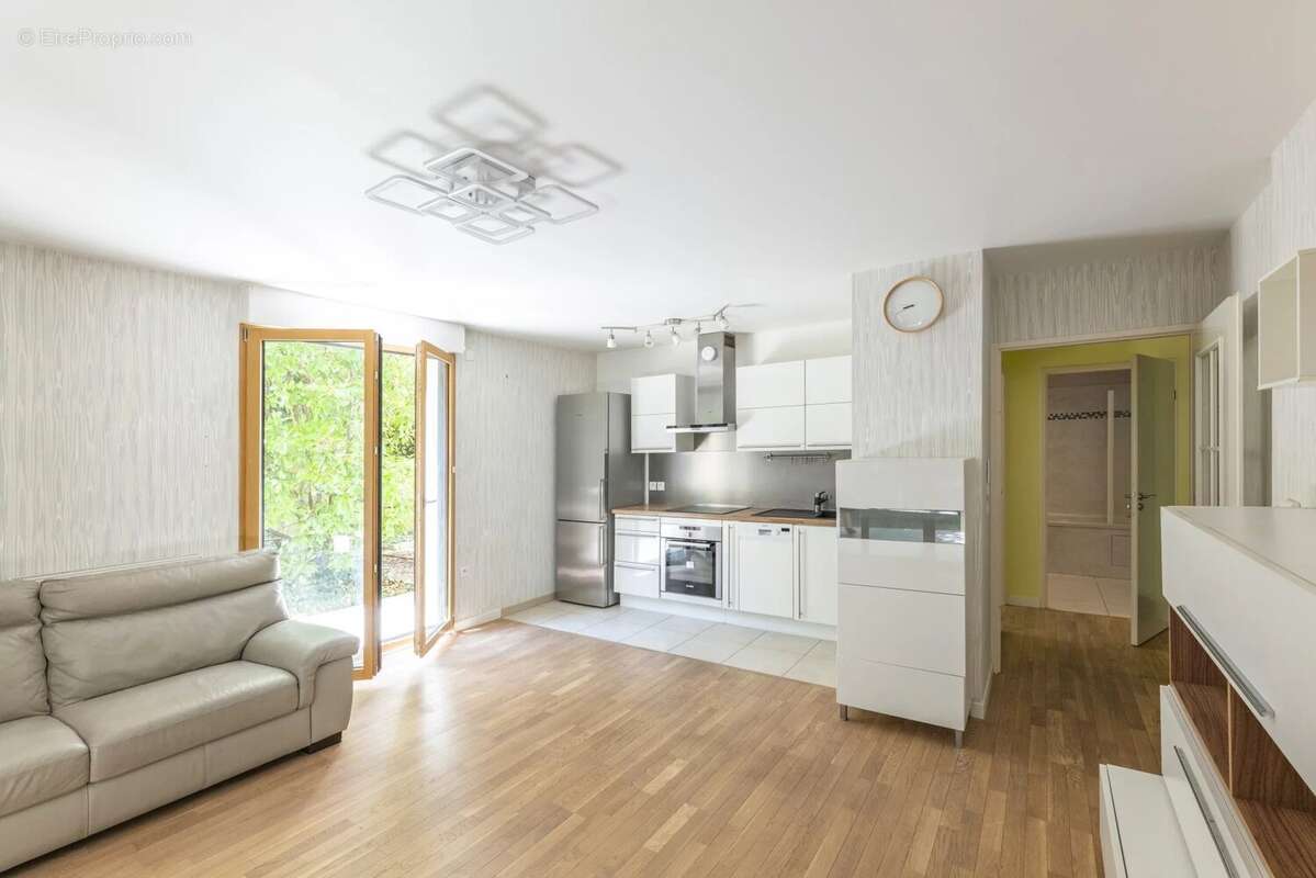 Appartement à CHAVILLE