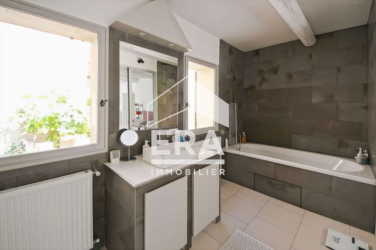 Maison à BARBENTANE