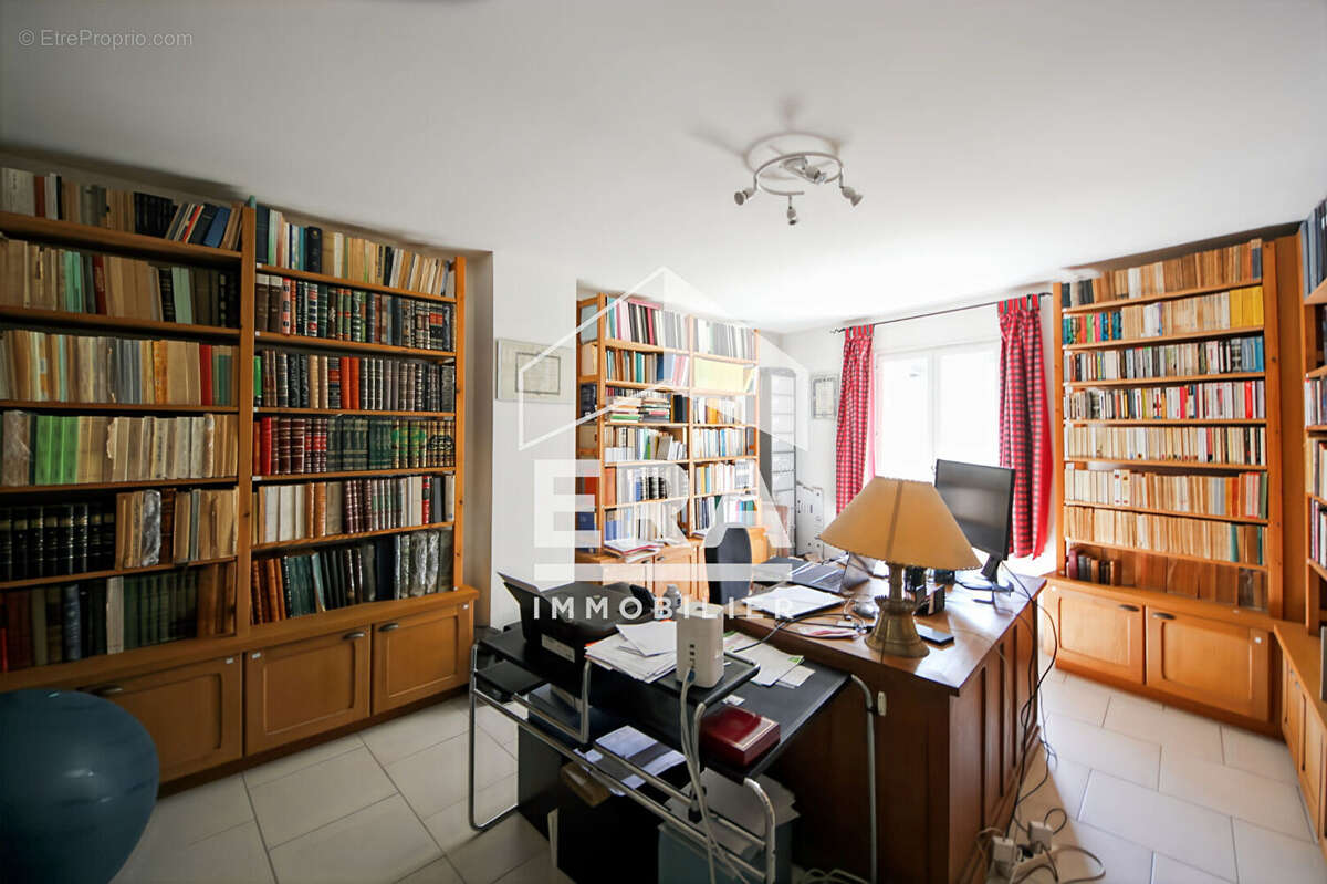 Maison à BARBENTANE