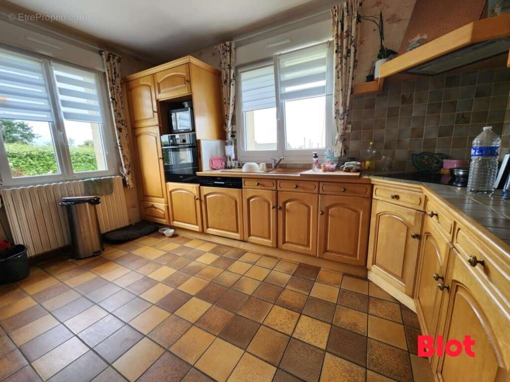 Maison à LOCMARIA-PLOUZANE