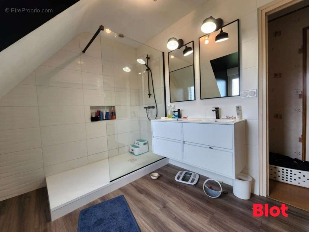 Maison à LOCMARIA-PLOUZANE