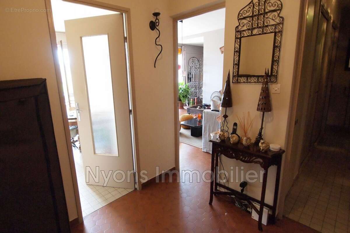 Appartement à NYONS