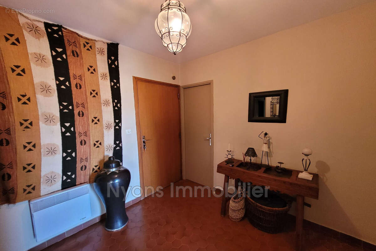 Appartement à NYONS