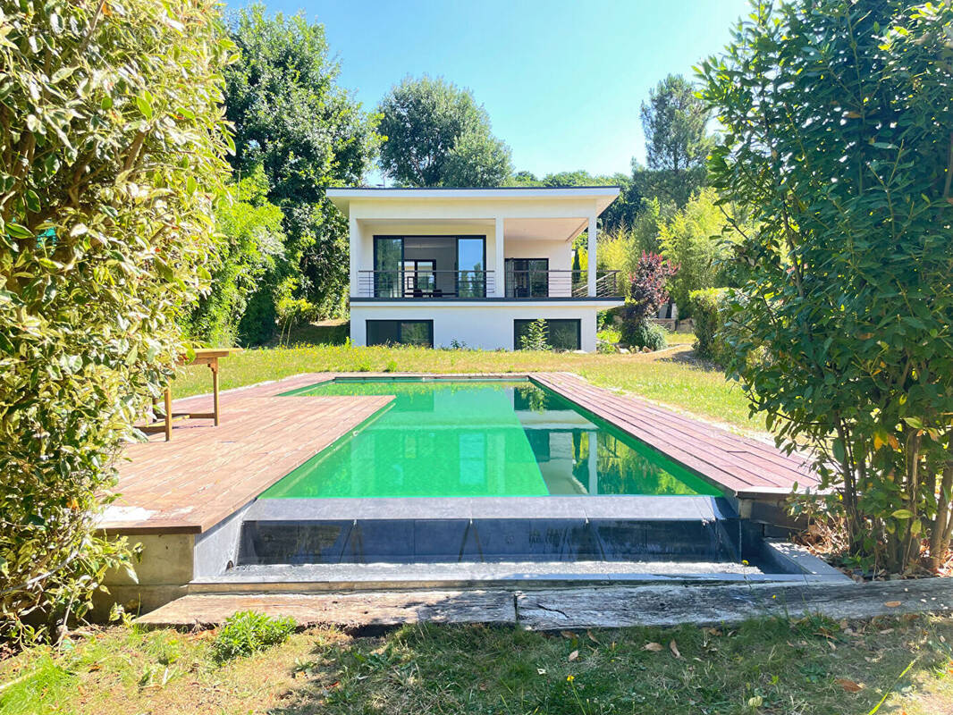 Maison à VERRIERES-LE-BUISSON