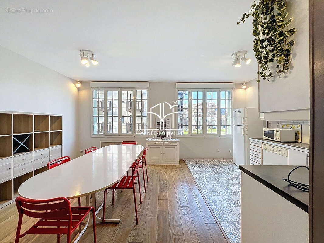 Appartement à DEAUVILLE