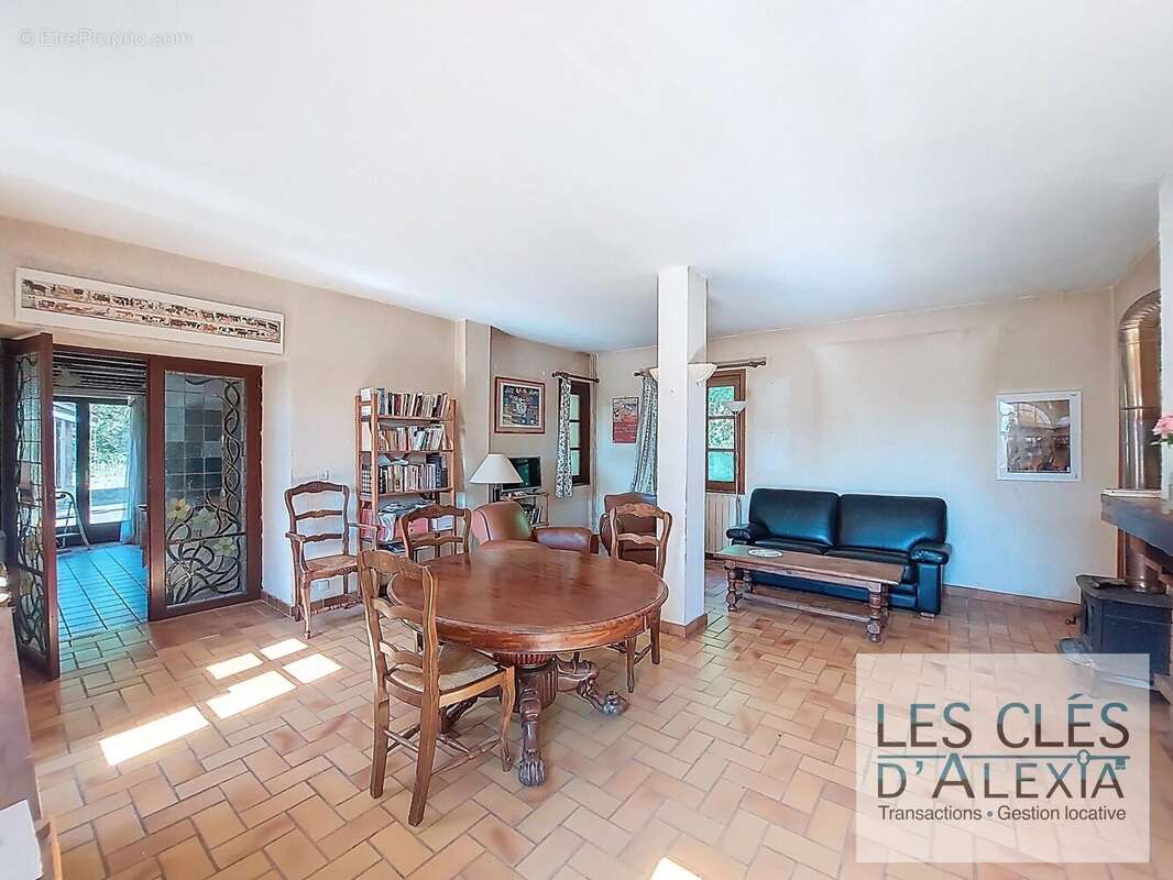 Maison à LES COTES-D&#039;AREY