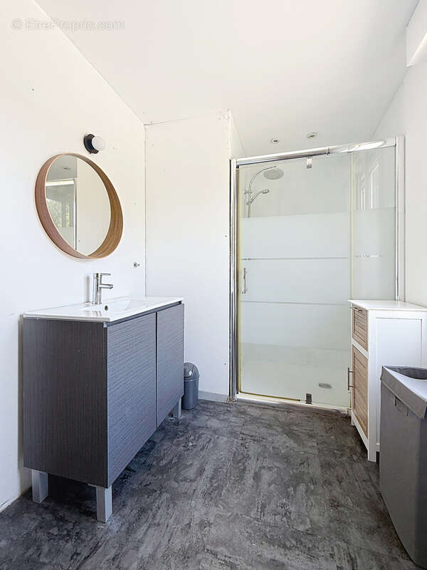 Maison à TESSY-SUR-VIRE